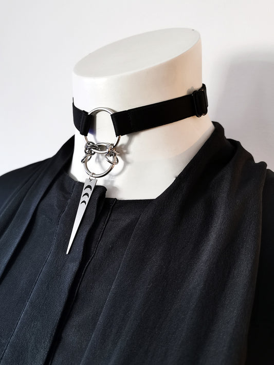 Crescent dagger choker (Ready to Ship)