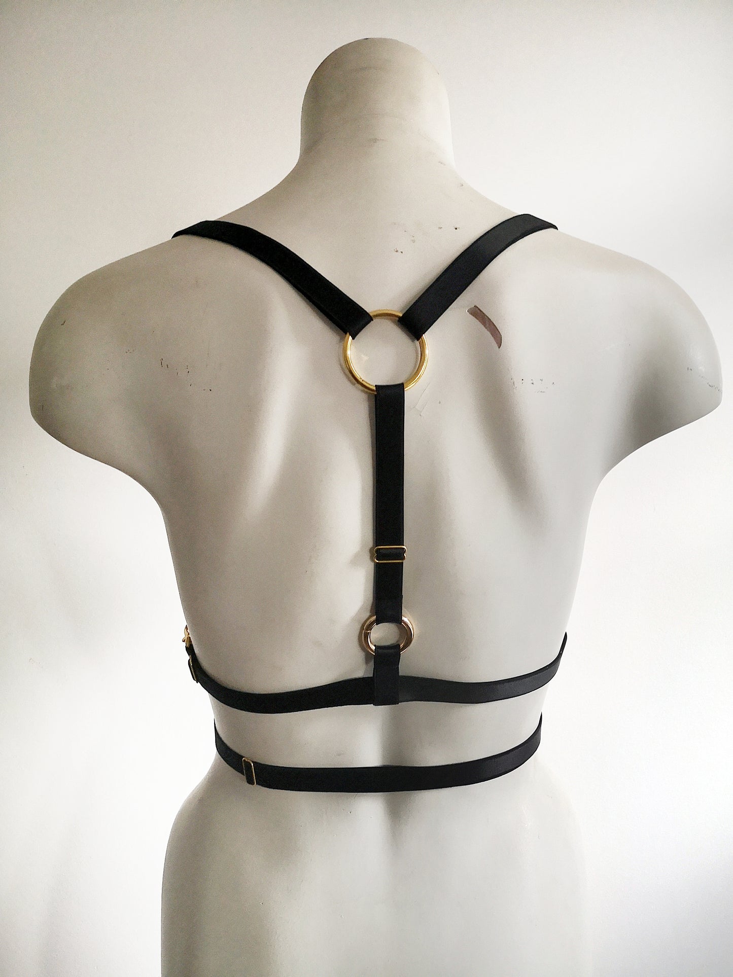 Suspender Clasp Chest Harness - Gold