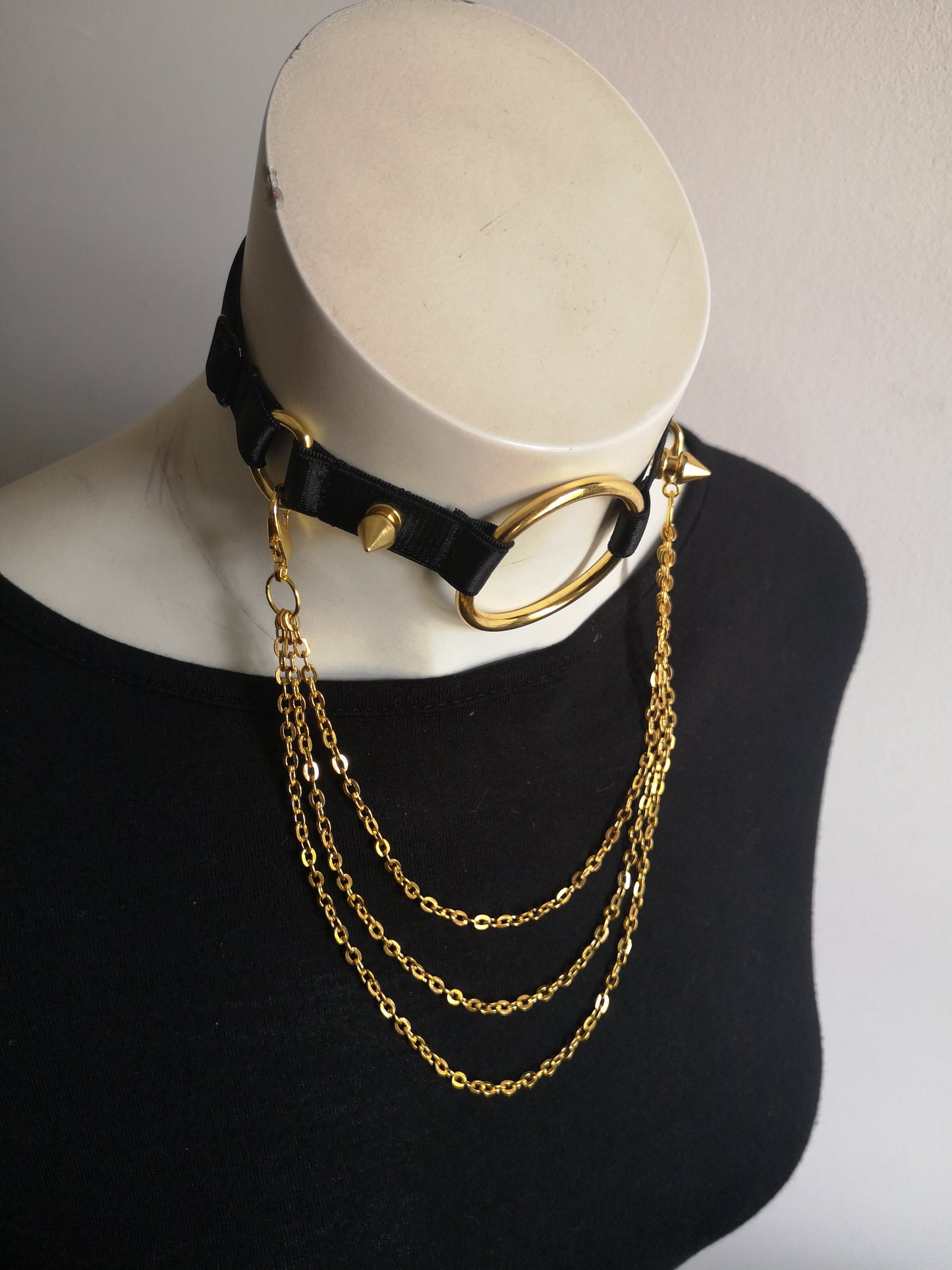 Spike Drape Chain Choker-Gold