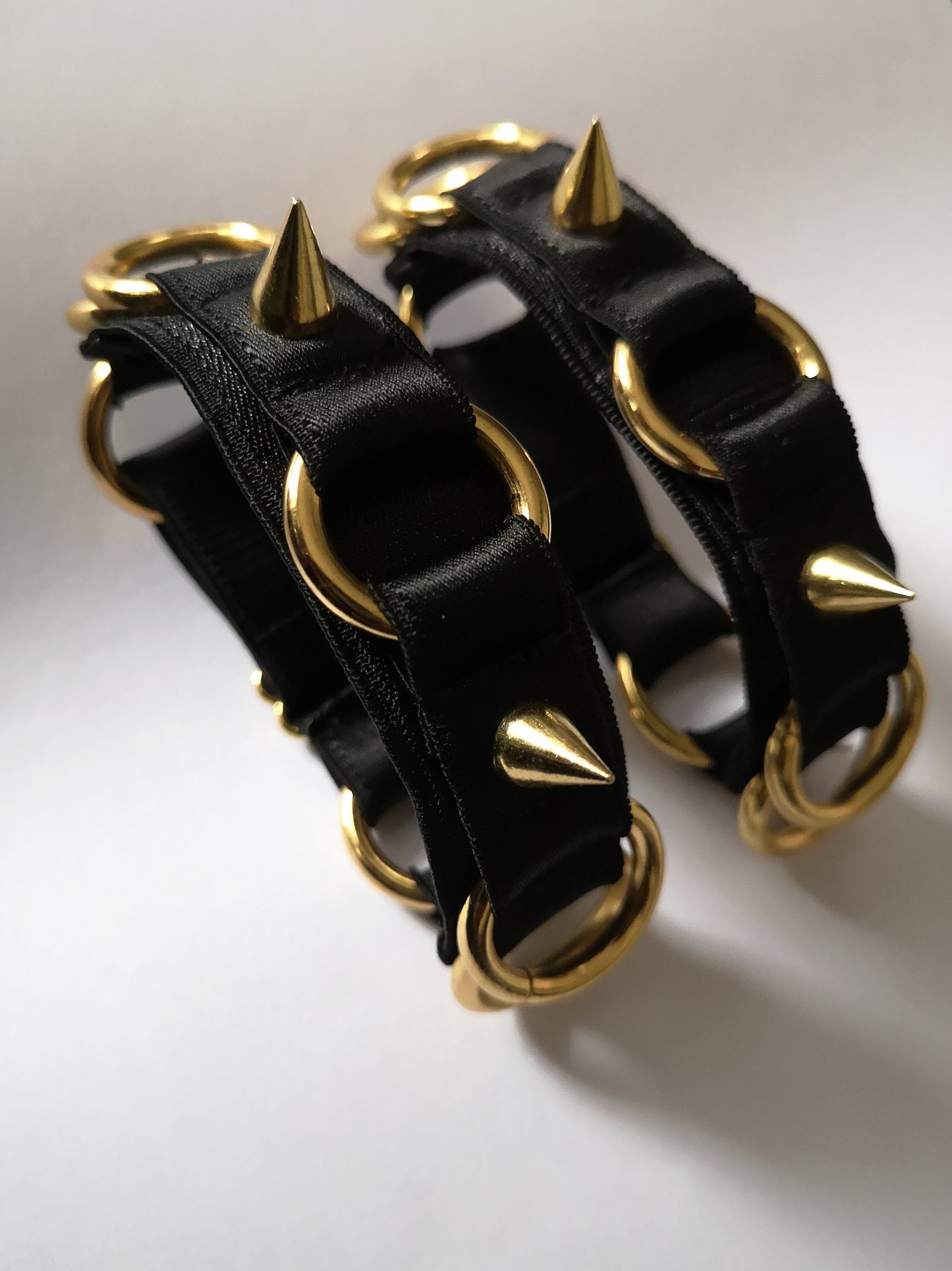 Multi-Ring Spike Cuff Gold(X1)