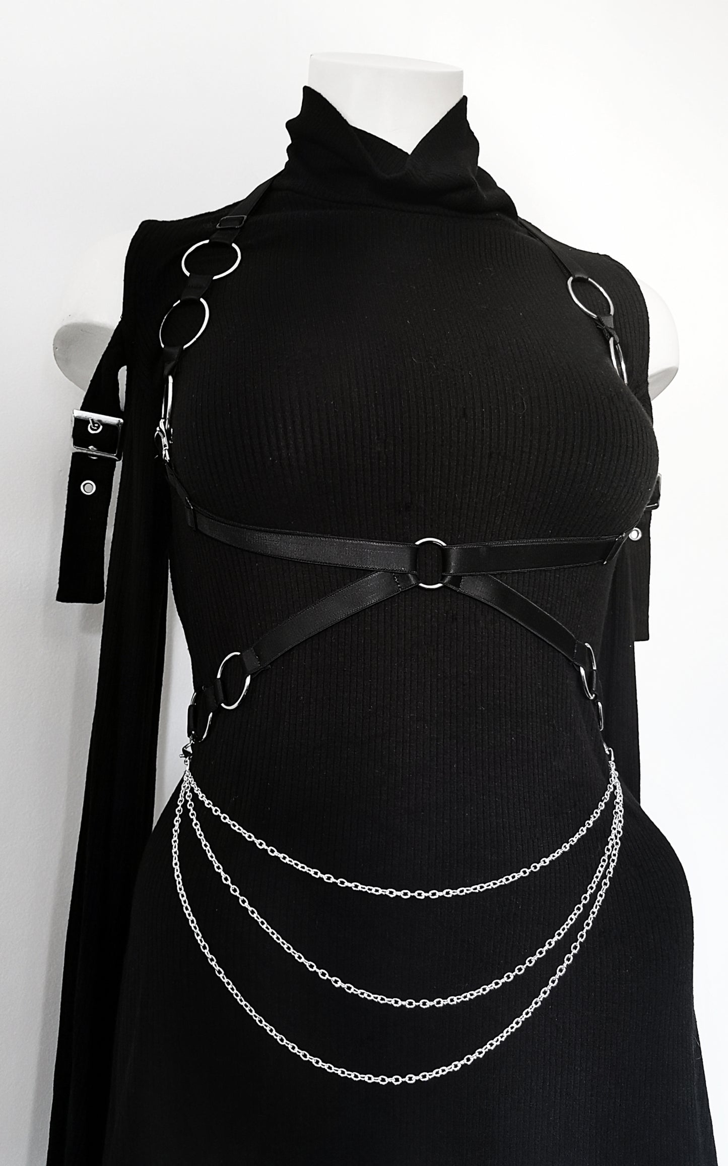 Triple Ring Criss-Cross Chest Harness