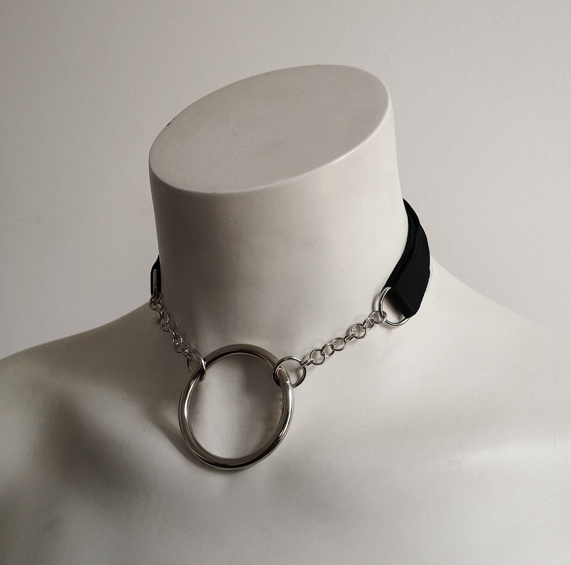 Chain Link O-Ring Choker (Adjustable)