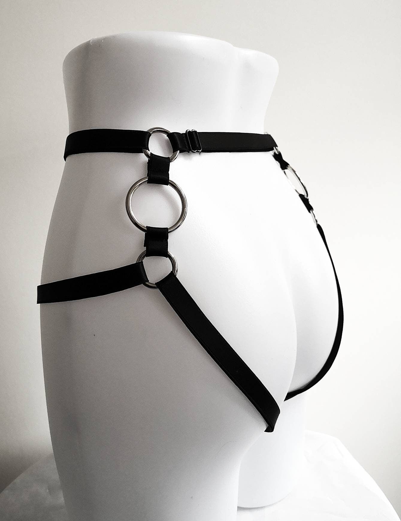 Triad Adjustable leg Harness