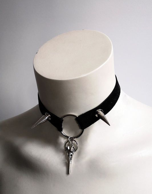 Spiked Velvet Choker (Bird Skull)